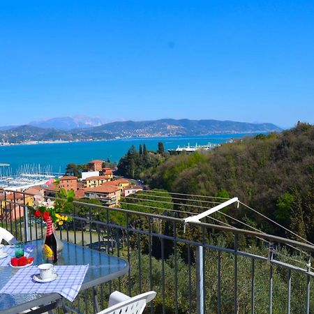 Апартаменти Wonderful Sea View - Terrace And Parking Феззано Екстер'єр фото